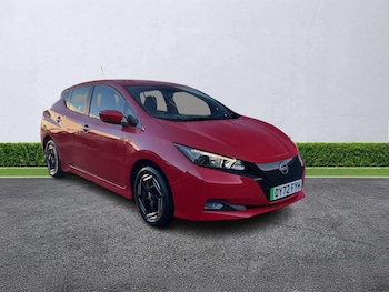 Nissan - Leaf