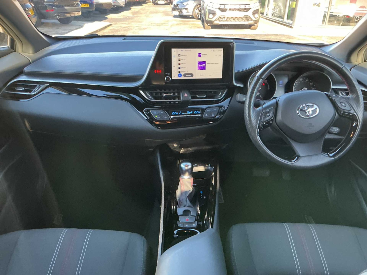Used Toyota C-HR 2023 for sale - 76382632: Photo 8