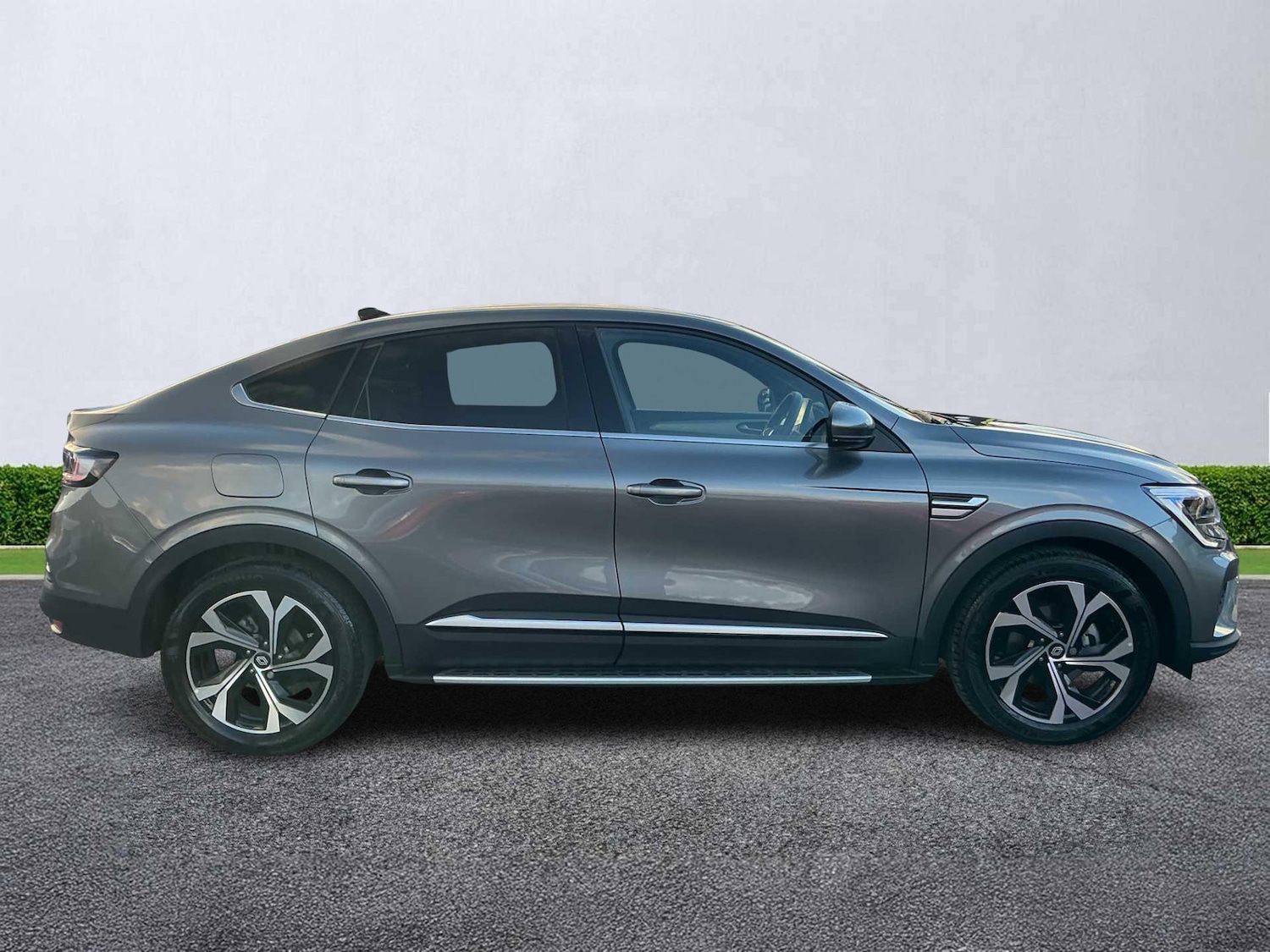 Used Renault Arkana 2024 for sale - 76396914: Photo 3