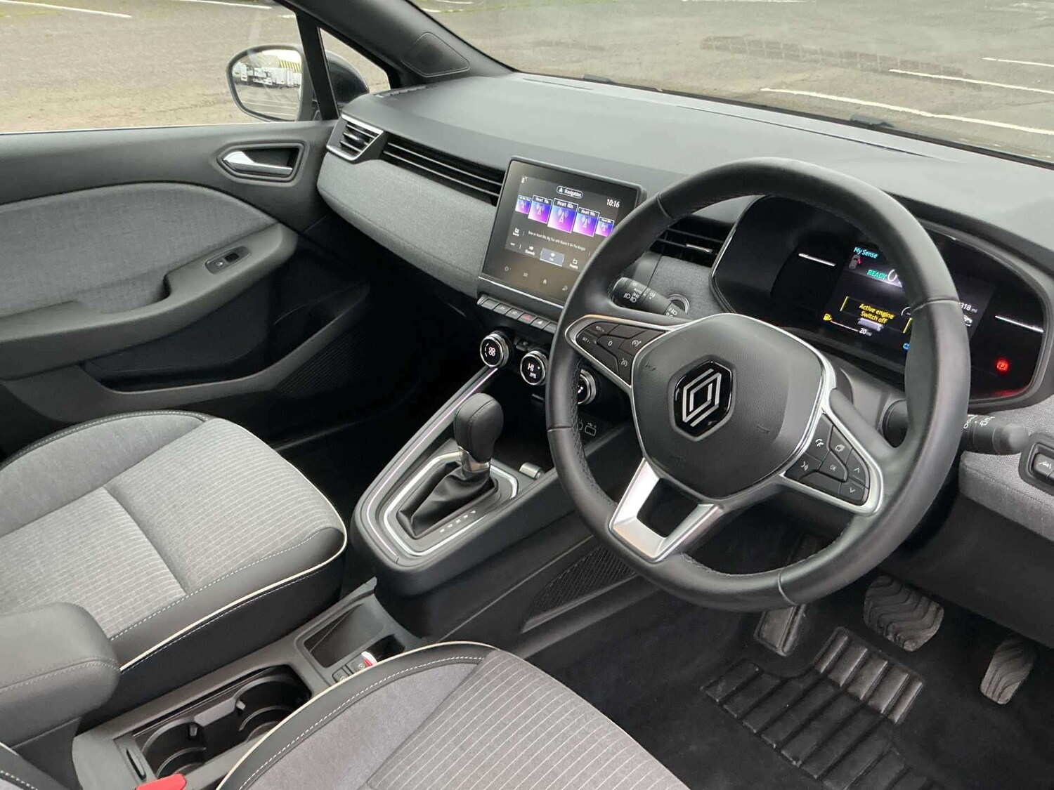 Used Renault Clio 2024 for sale - 77487561: Photo 14