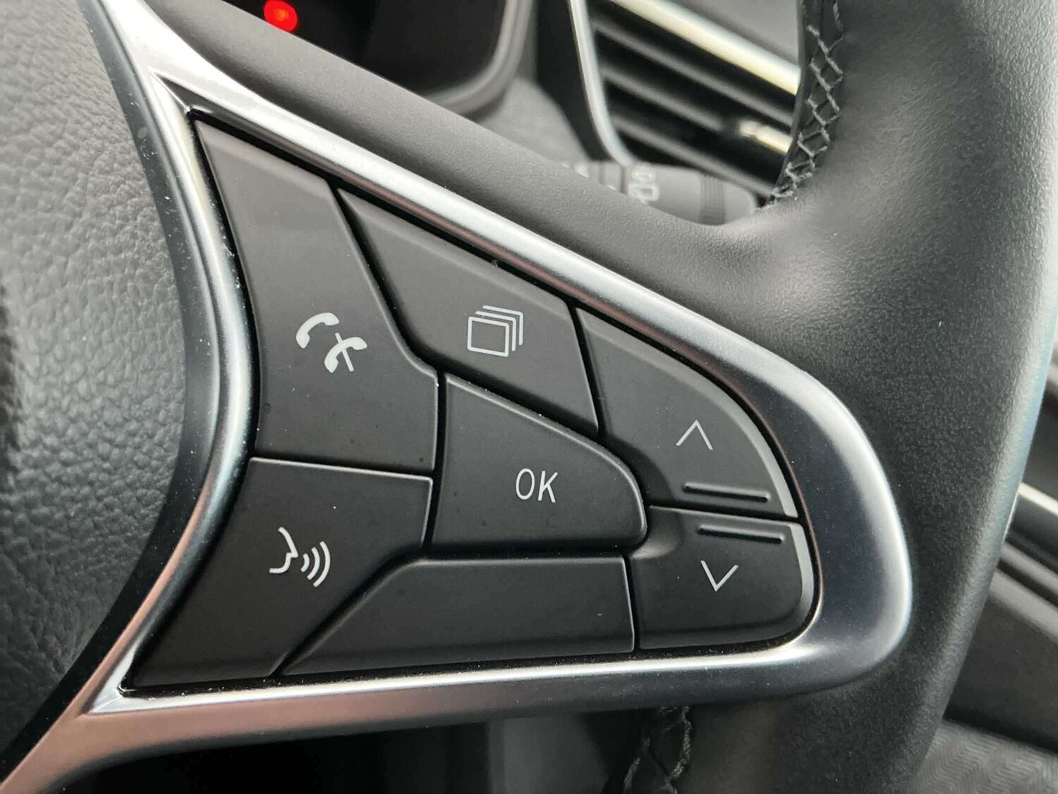 Used Renault Clio 2024 for sale - 77487561: Photo 23