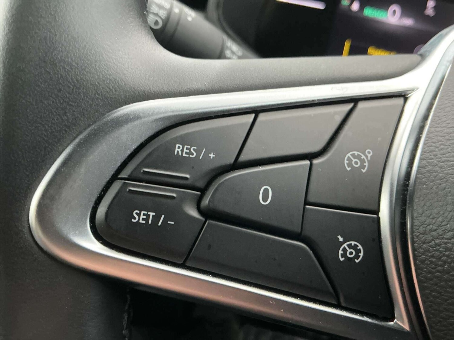 Used Renault Clio 2024 for sale - 77487561: Photo 24