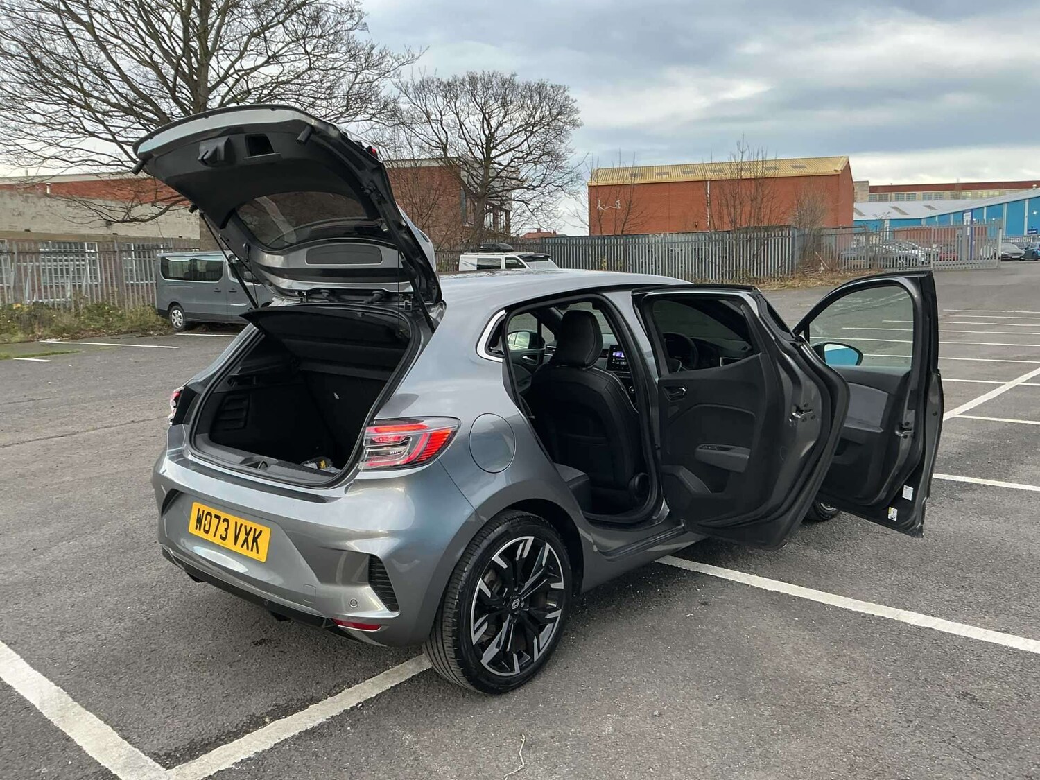 Used Renault Clio 2024 for sale - 77487561: Photo 31