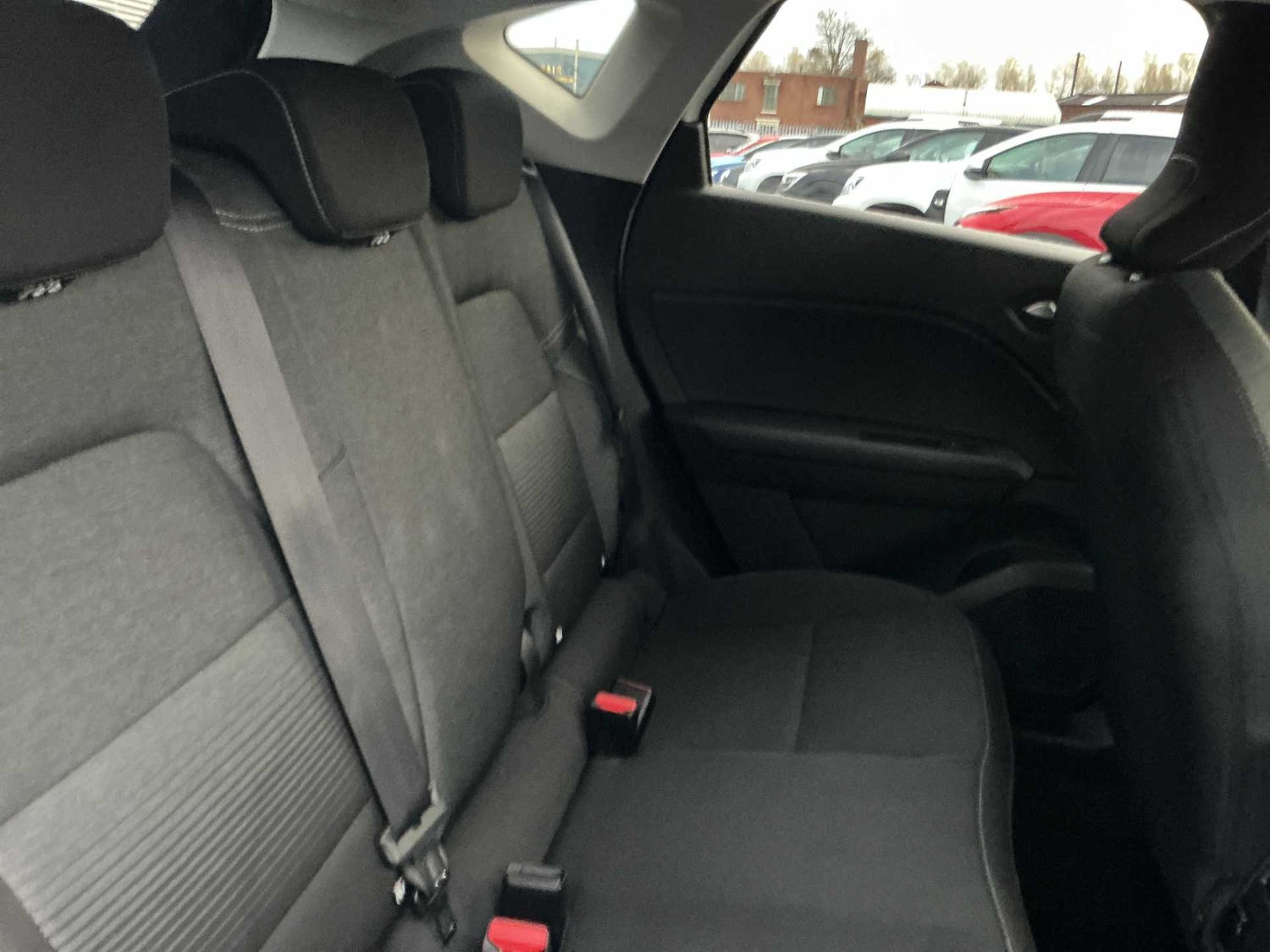 Used Renault Captur 2020 for sale - 76554278: Photo 15