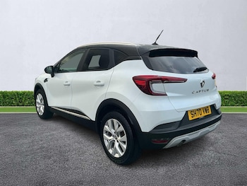 Used Renault Captur 2020 for sale - 76554278: Photo