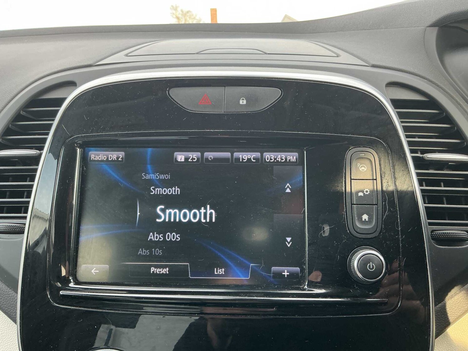 Used Renault Captur 2019 for sale - 78196558: Photo 10