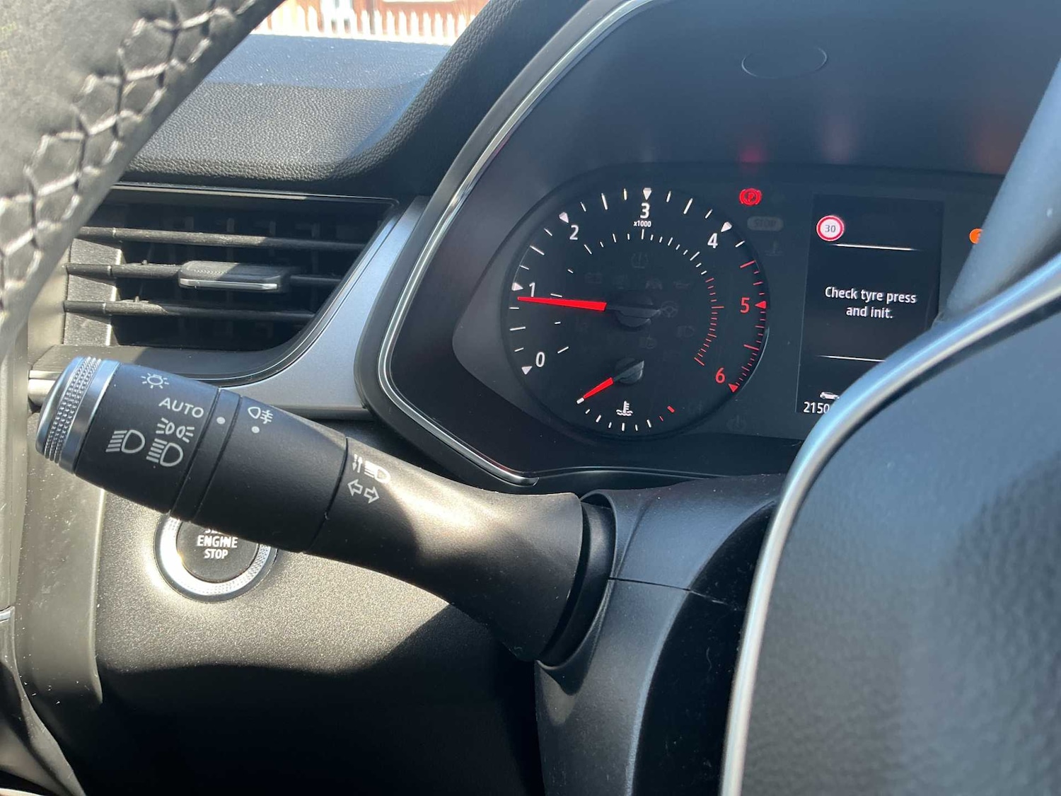 Used Renault Captur 2020 for sale - 78192377: Photo 25