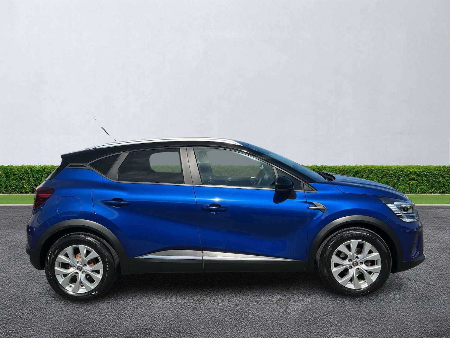 Used Renault Captur 2020 for sale - 78192377: Photo 3