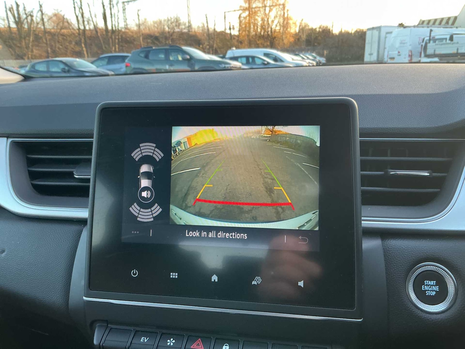 Used Renault Captur 2022 for sale - 76864063: Photo 21