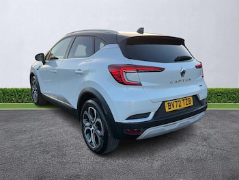 Used Renault Captur 2022 for sale - 76864063: Photo