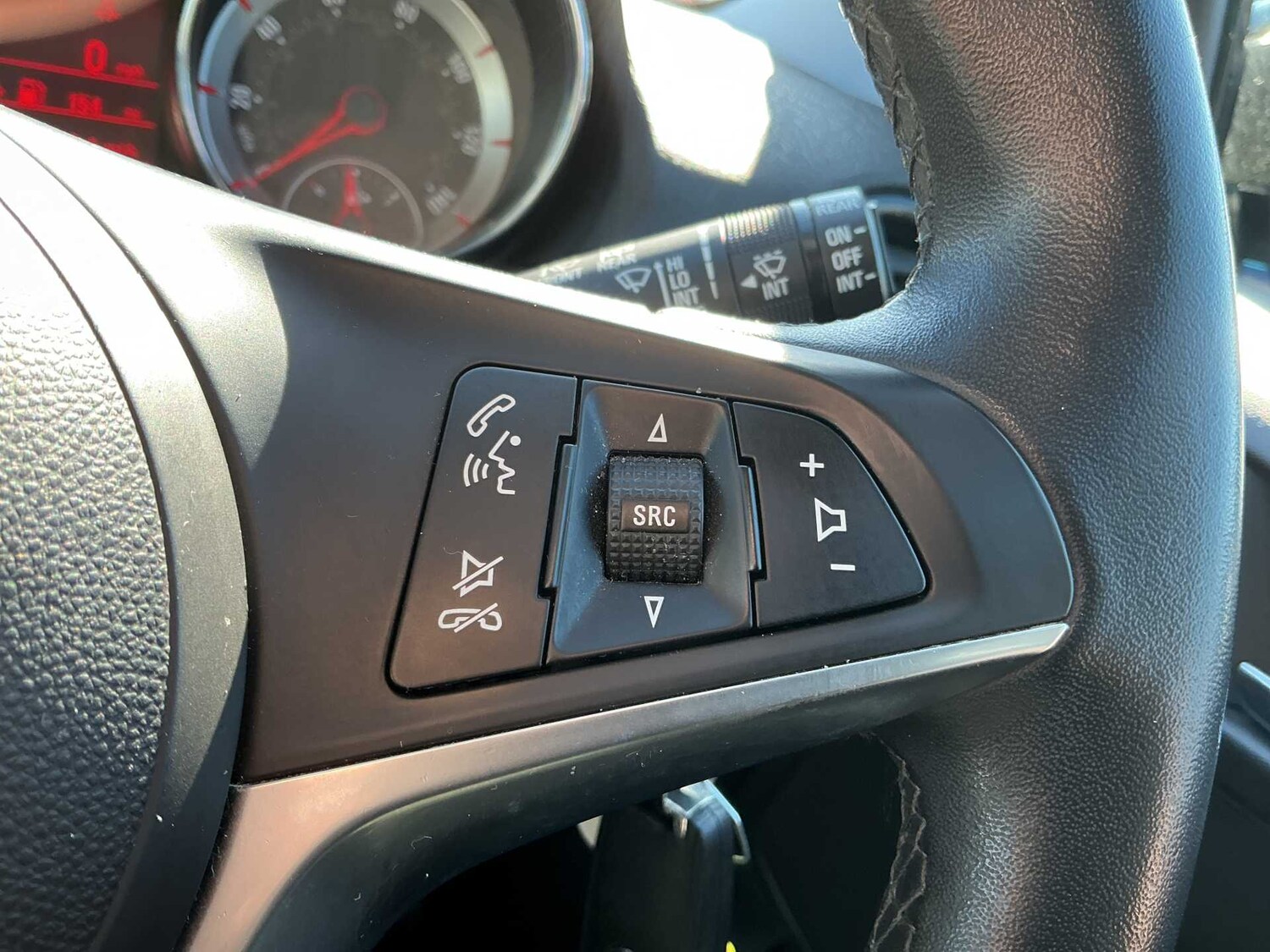 Used Vauxhall ADAM 2017 for sale - 78192204: Photo 23