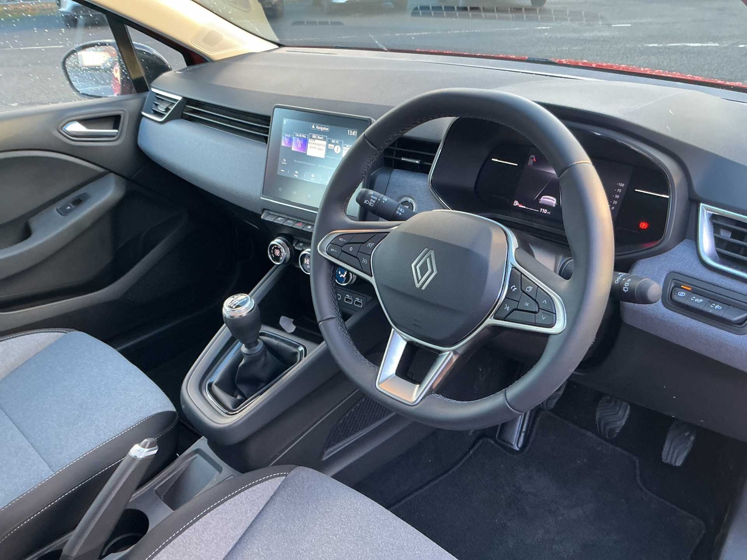 Used Renault Clio 2025 for sale - 76969964: Photo 14