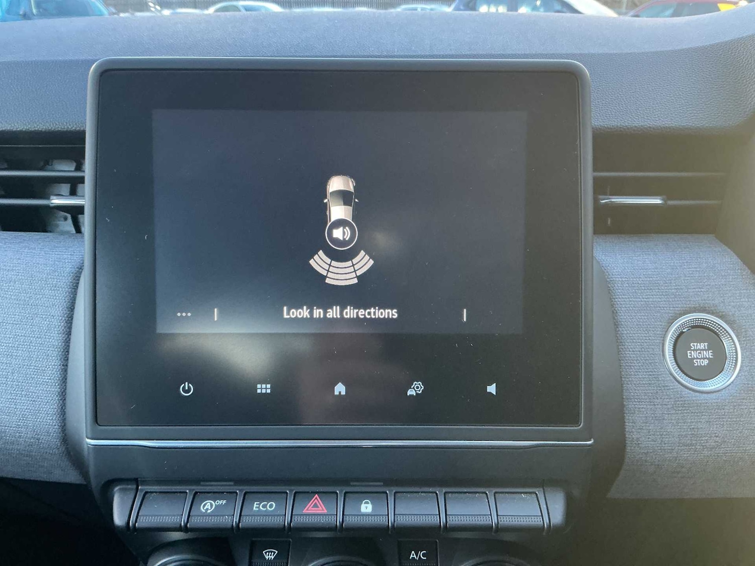 Used Renault Clio 2025 for sale - 76969964: Photo 21