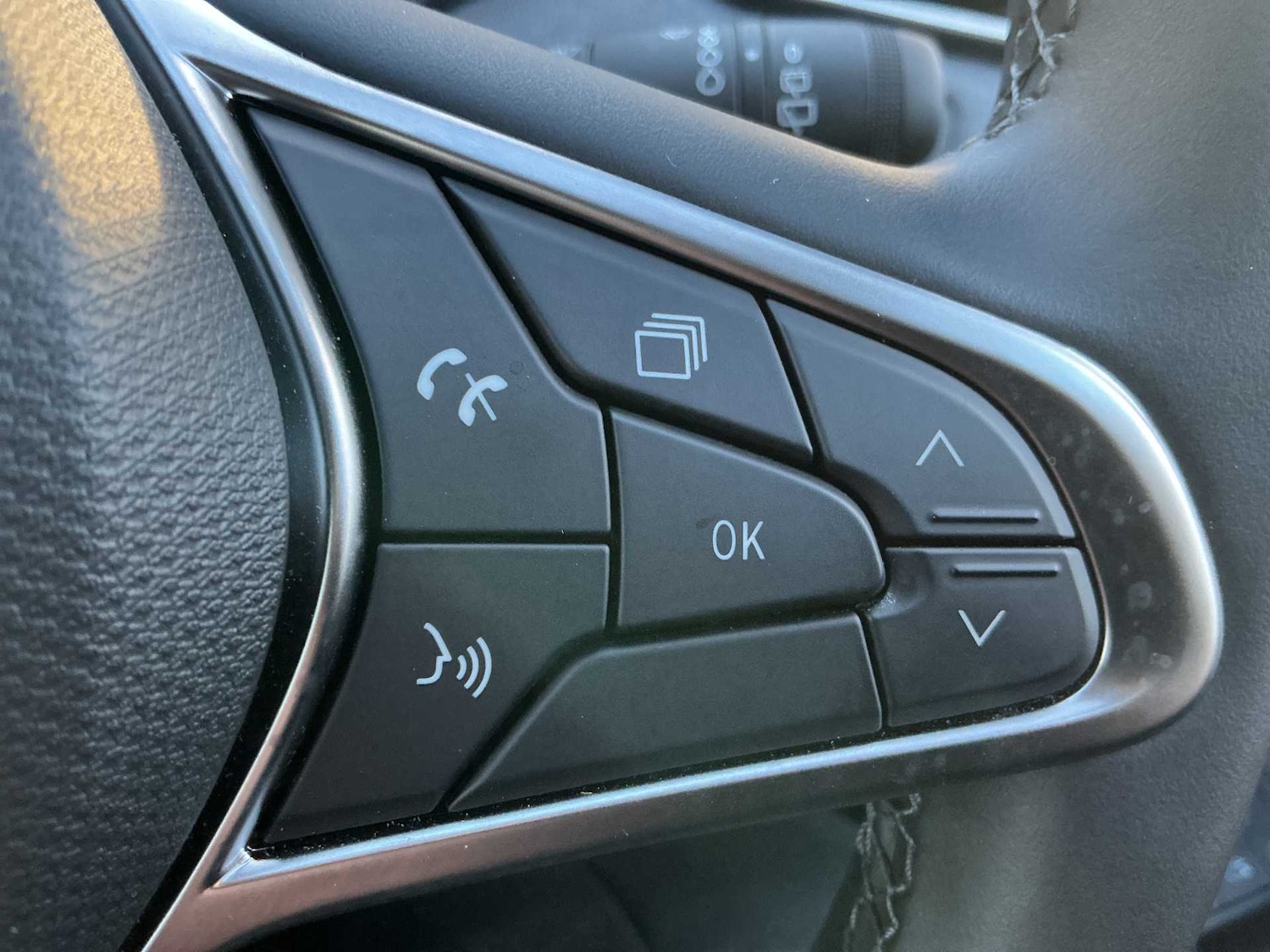 Used Renault Clio 2025 for sale - 76969964: Photo 23