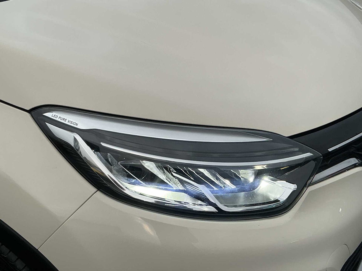 Used Renault Captur 2017 for sale - 76885028: Photo 27