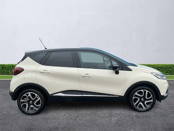 Used Renault Captur 2017 for sale - 76885028: Photo