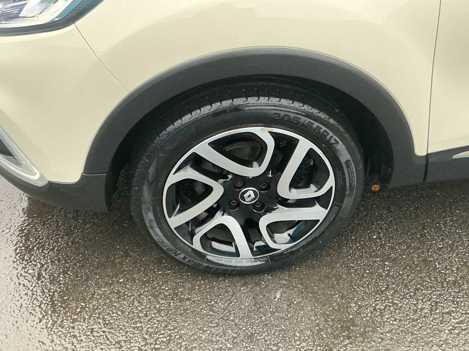 Used Renault Captur 2017 for sale - 76885028: Photo 6