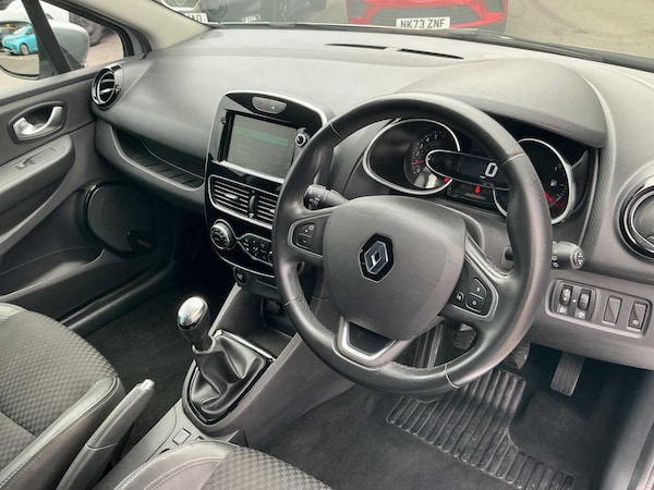 Used Renault Clio 2018 for sale - 76275180: Photo 14