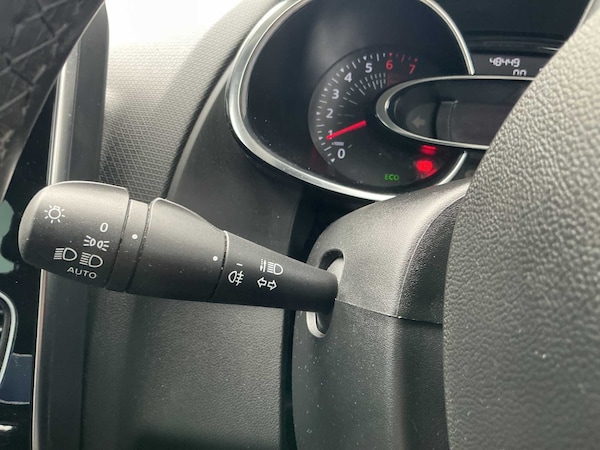 Used Renault Clio 2018 for sale - 76275180: Photo 25