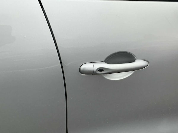 Used Renault Clio 2018 for sale - 76275180: Photo 29