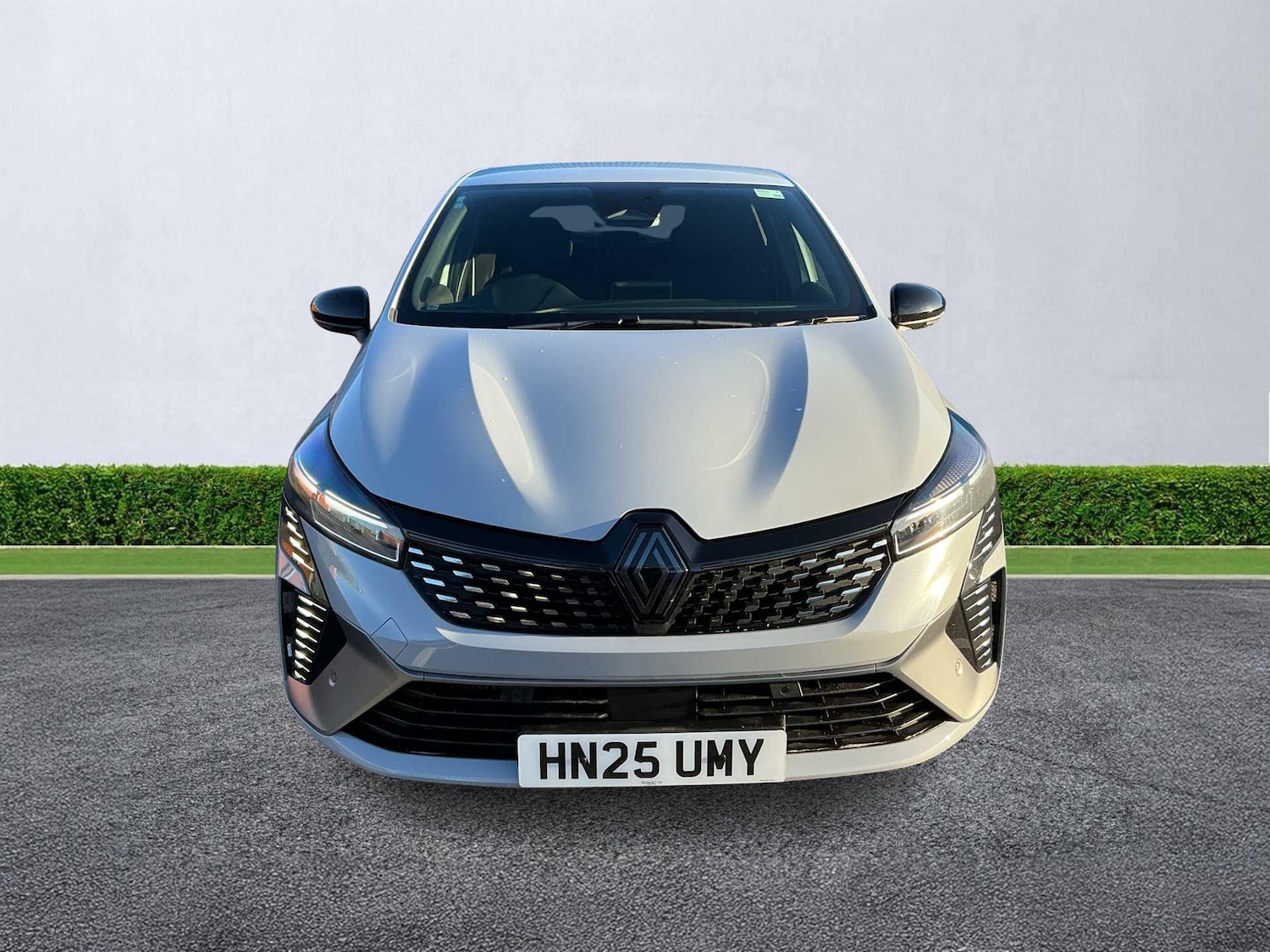 Used Renault Clio 2025 for sale - 77003668: Photo 5