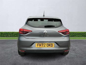 Used Renault Clio 2023 for sale - 78053553: Photo
