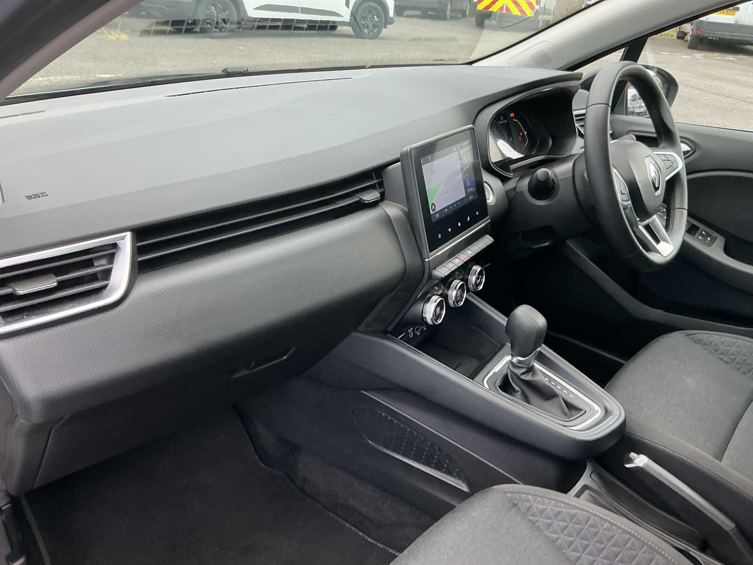 Used Renault Clio 2023 for sale - 78053553: Photo 7