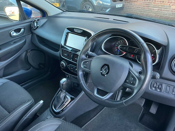 Used Renault Clio 2017 for sale - 76101427: Photo 14