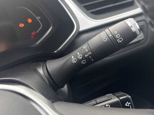 Used Renault Captur 2020 for sale - 76300760: Photo 26