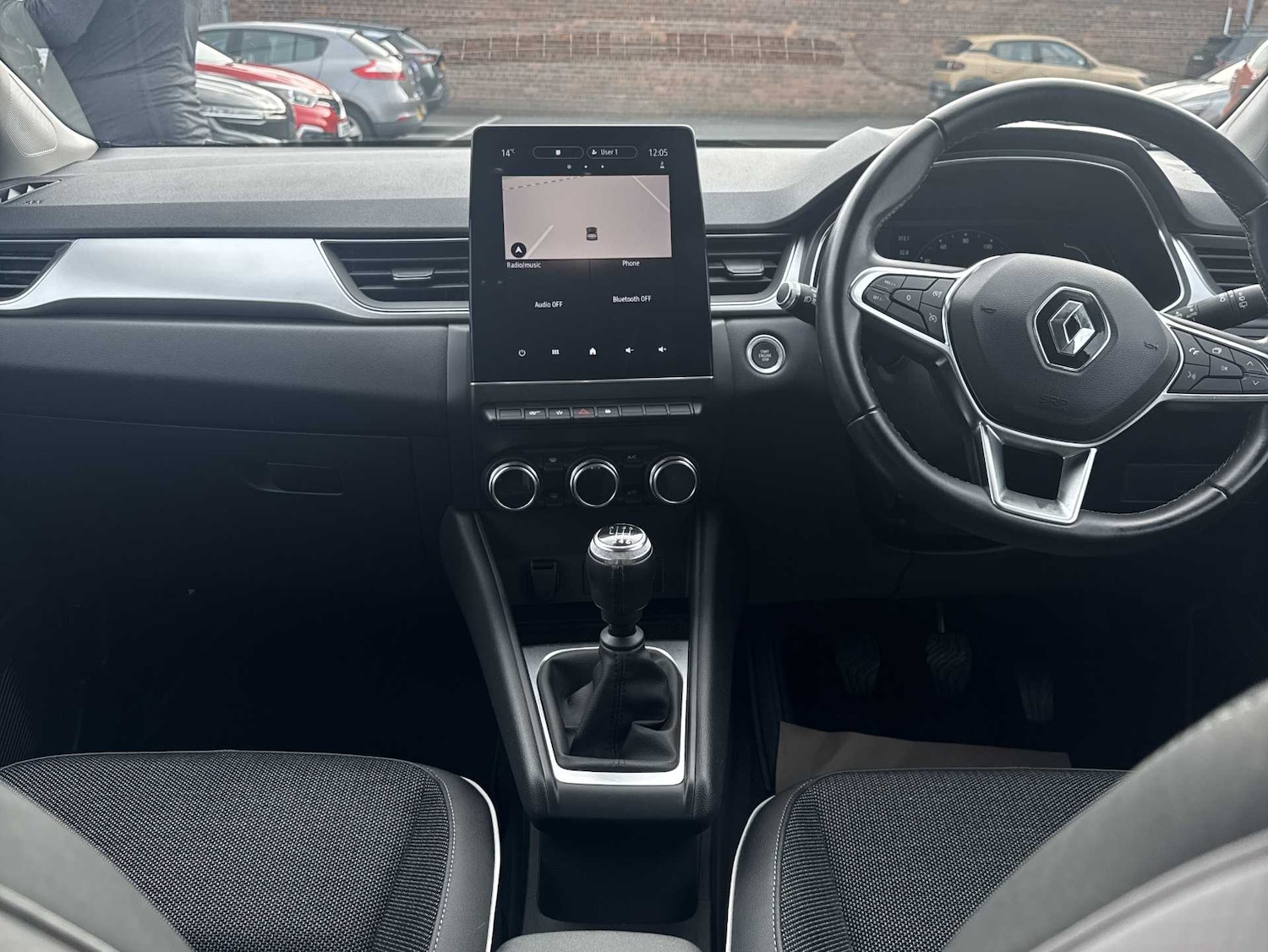 Used Renault Captur 2020 for sale - 76300760: Photo 8