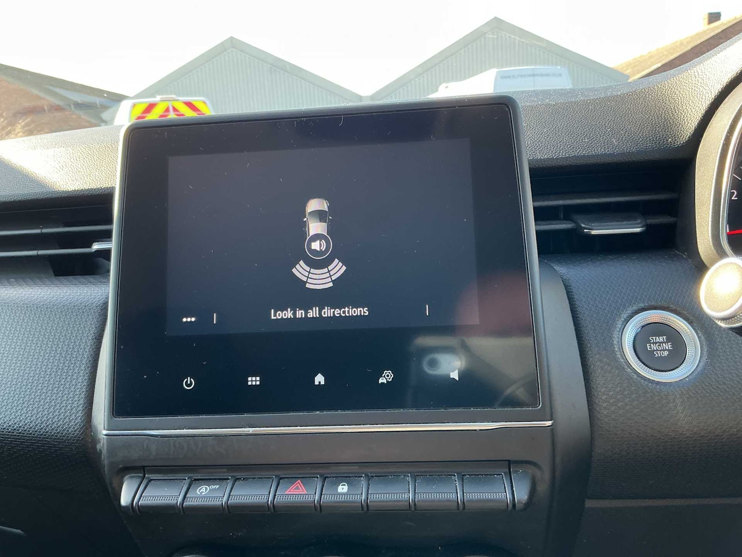 Used Renault Clio 2020 for sale - 78176555: Photo 21