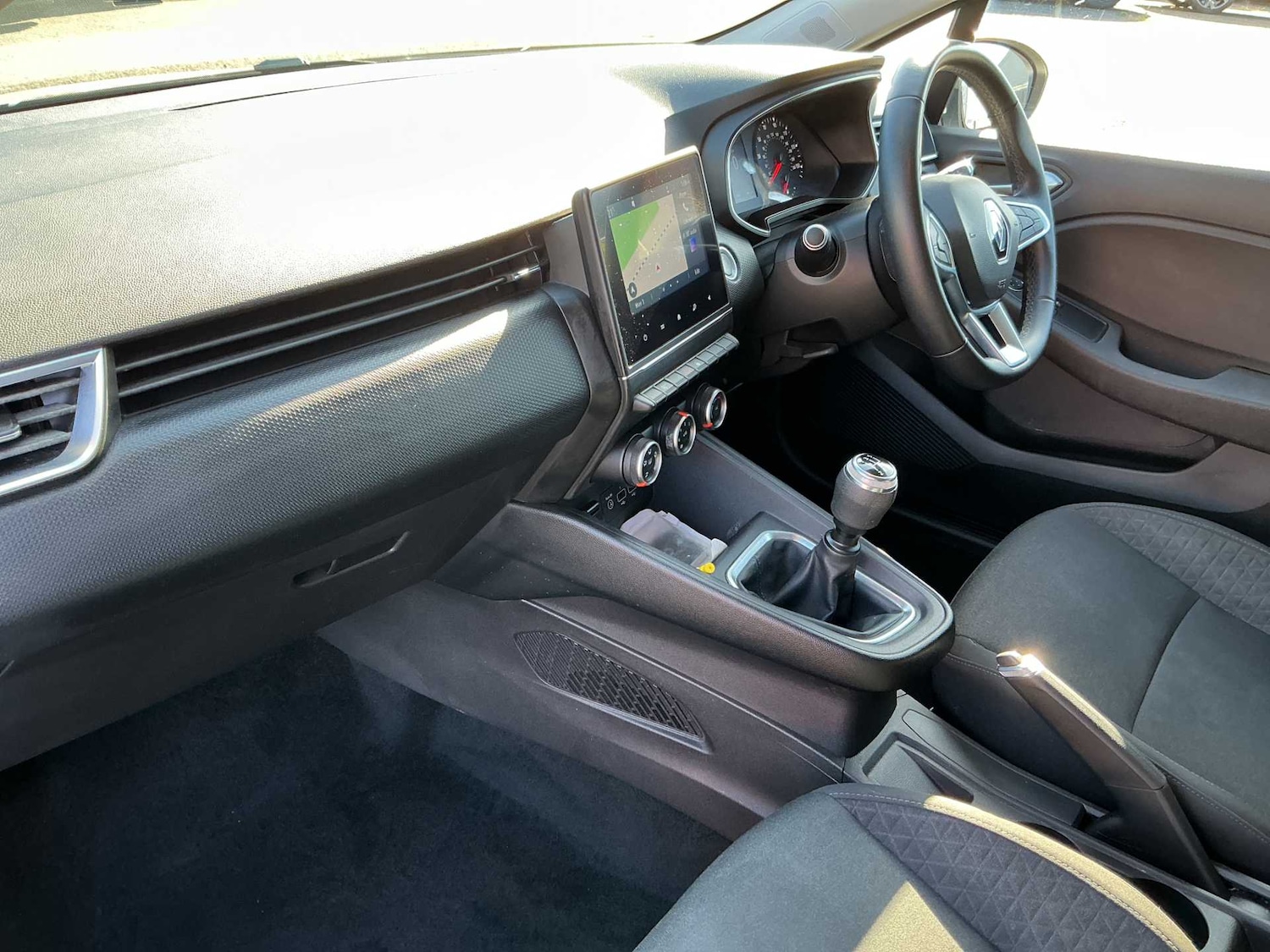 Used Renault Clio 2020 for sale - 78176555: Photo 7