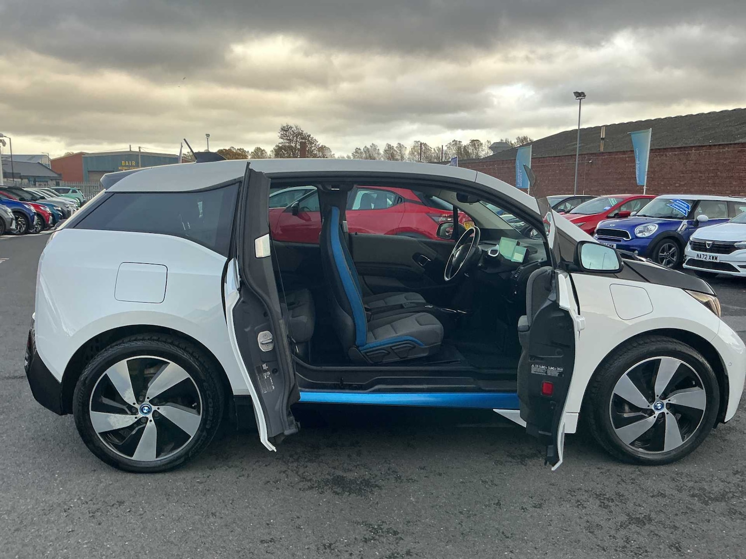 Used BMW i3 2015 for sale - 76450557: Photo 29