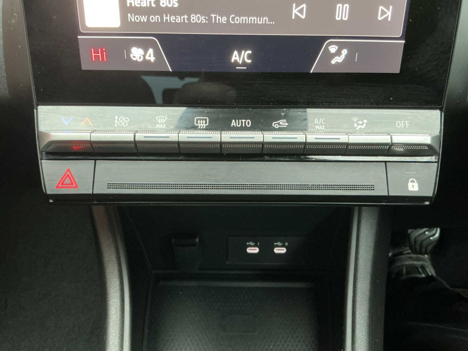 Used Renault Captur 2025 for sale - 77729956: Photo 11