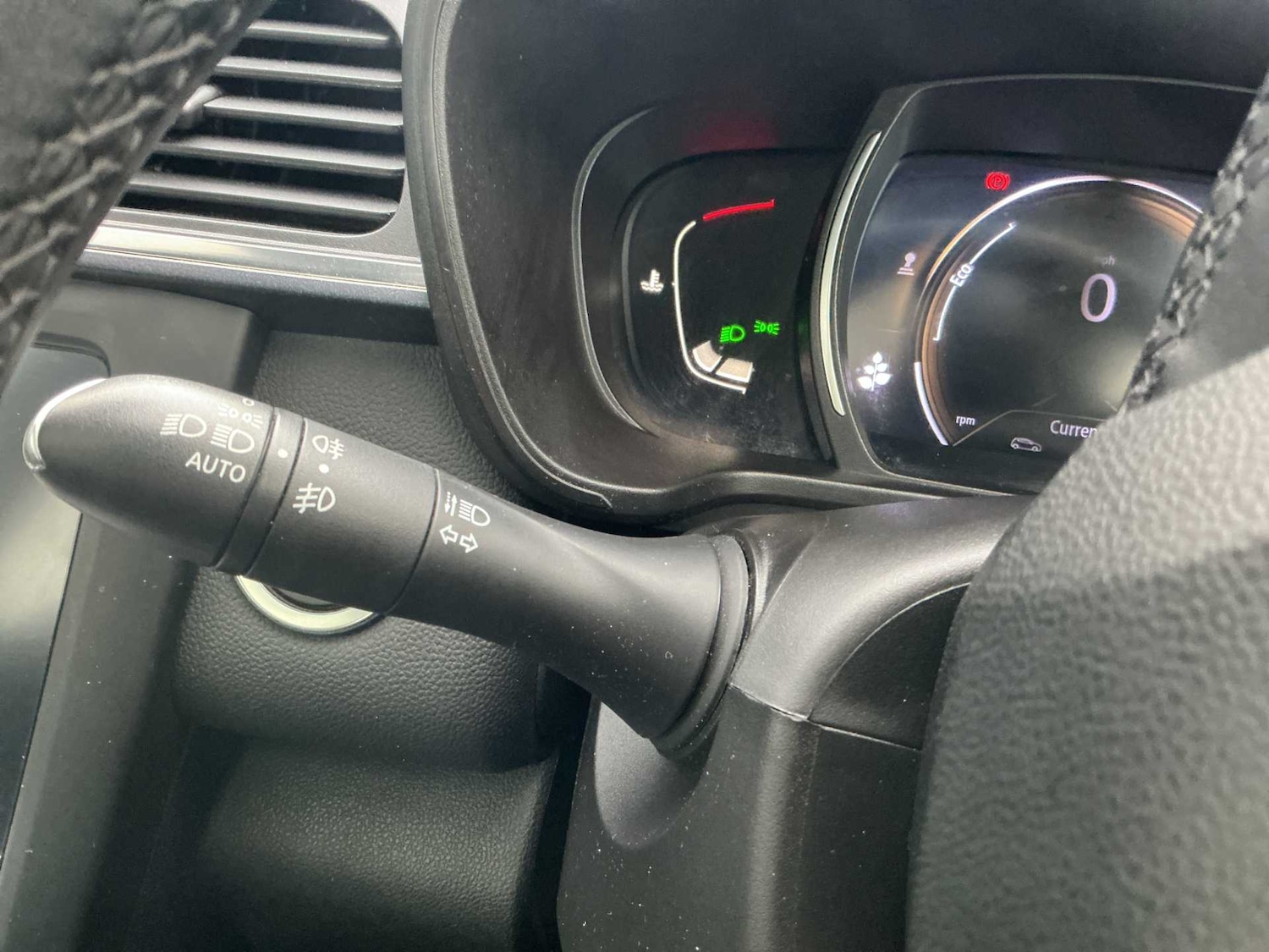 Used Renault Kadjar 2019 for sale - 76578352: Photo 25