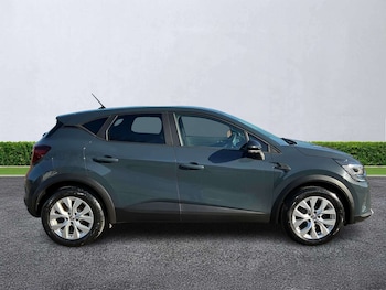 Used Renault Captur 2022 for sale - 78191004: Photo