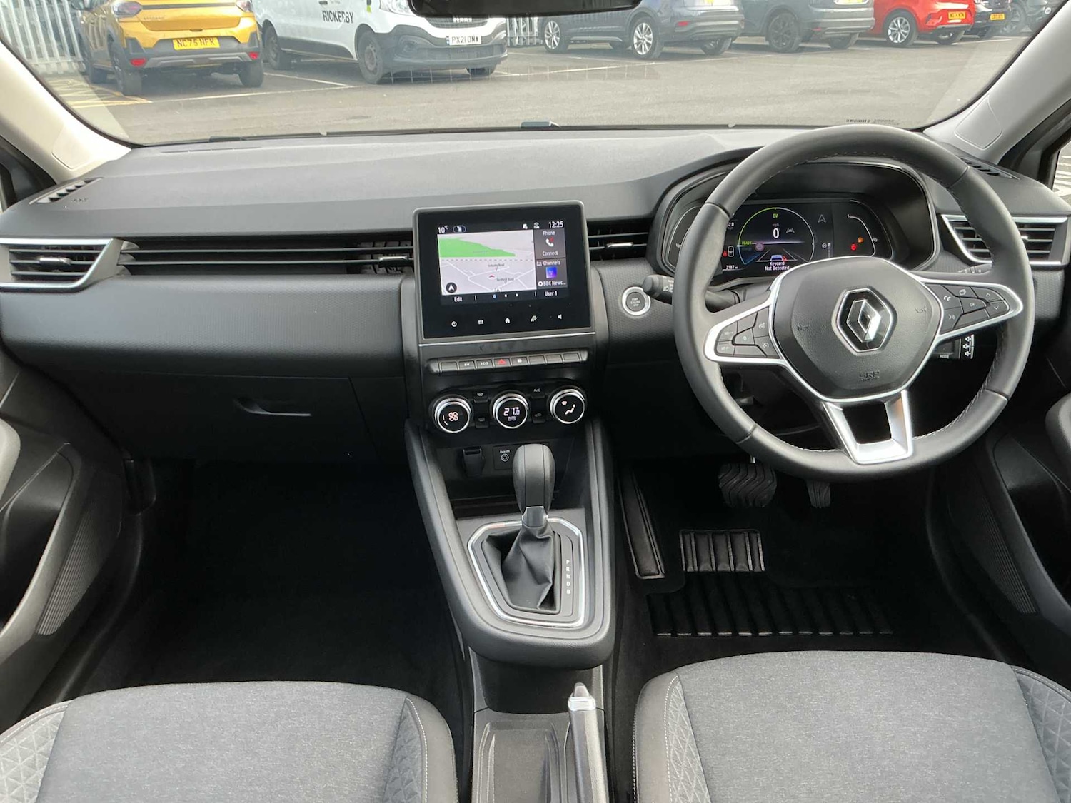 Used Renault Clio 2023 for sale - 78011656: Photo 8