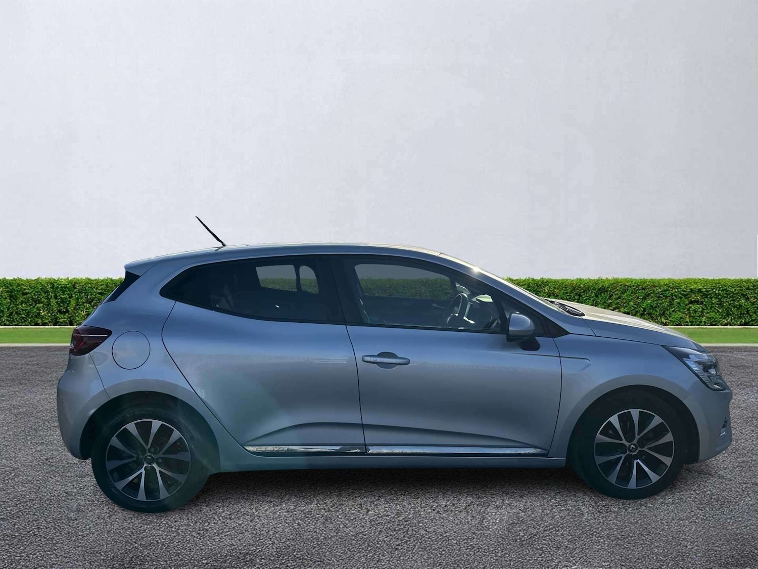 Used Renault Clio 2020 for sale - 78191942: Photo 3