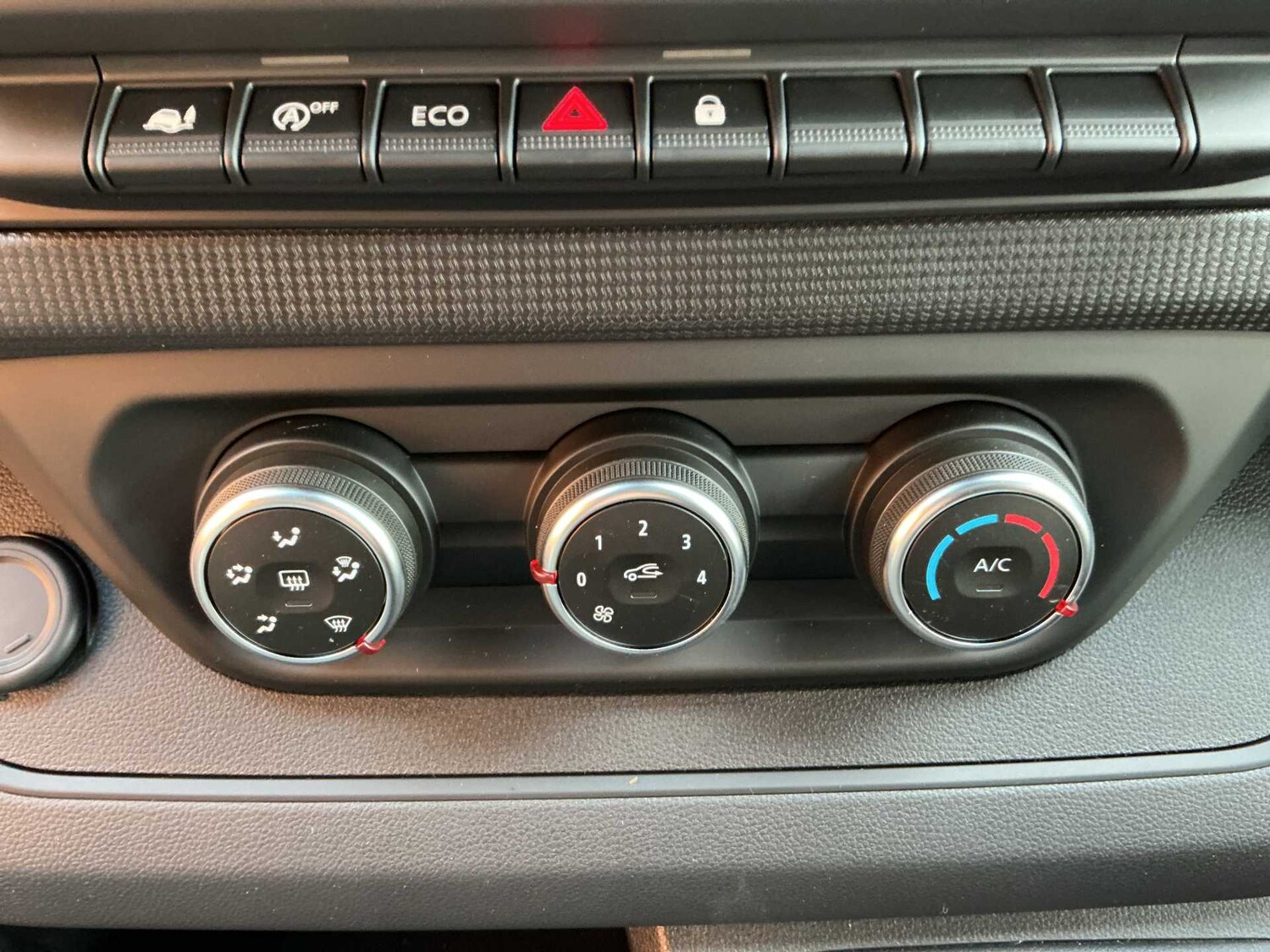 Used Renault Trafic 2025 for sale - 77676380: Photo 11