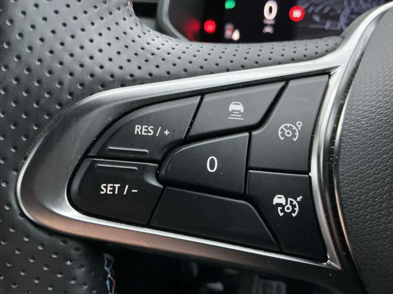 Used Renault Clio 2025 for sale - 77488727: Photo 24