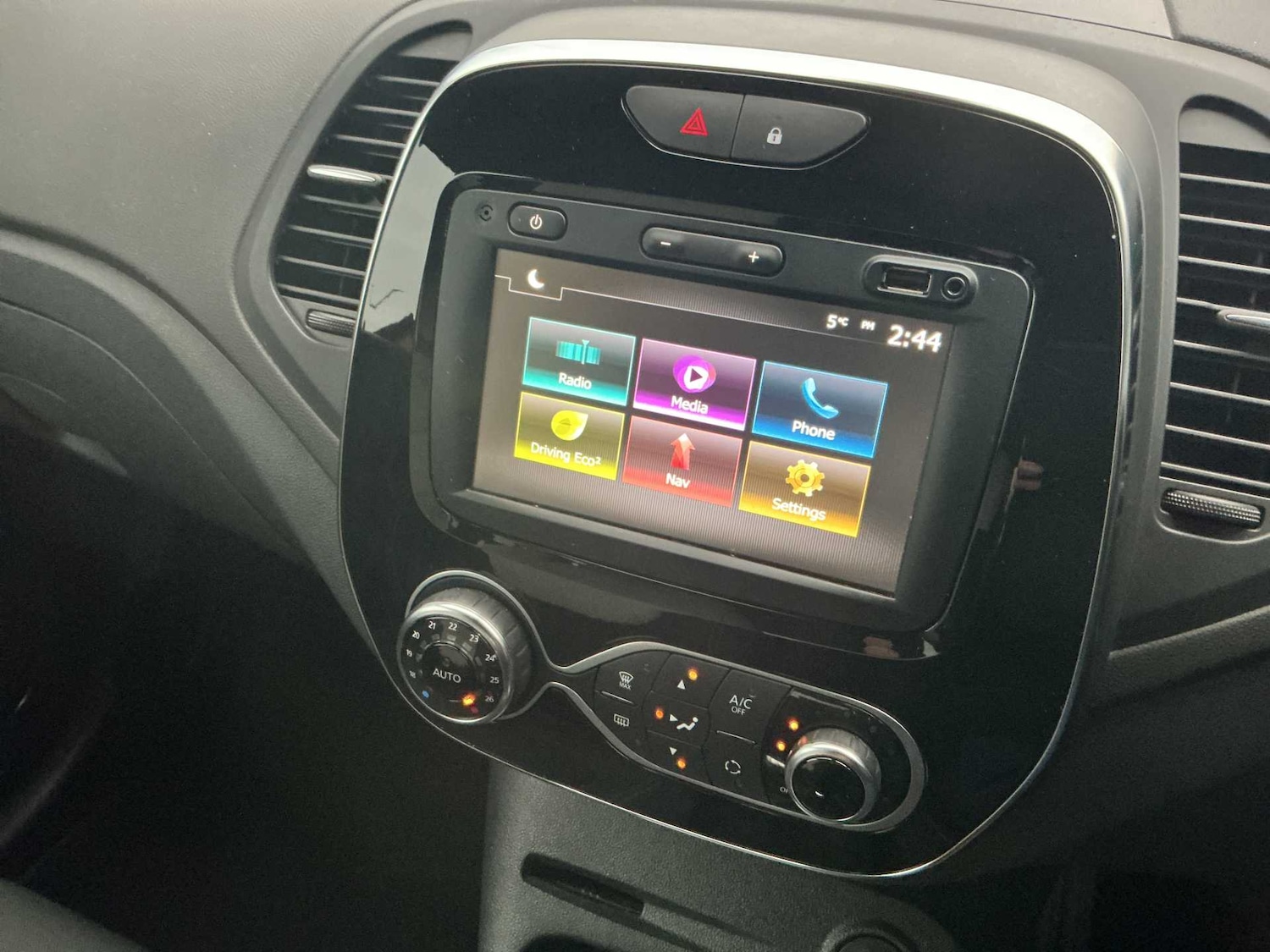 Used Renault Captur 2019 for sale - 76713264: Photo 10