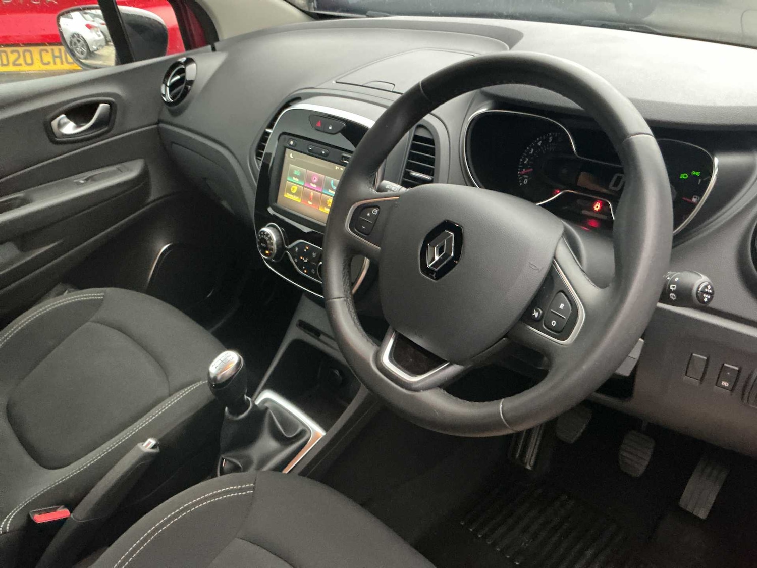Used Renault Captur 2019 for sale - 76713264: Photo 14