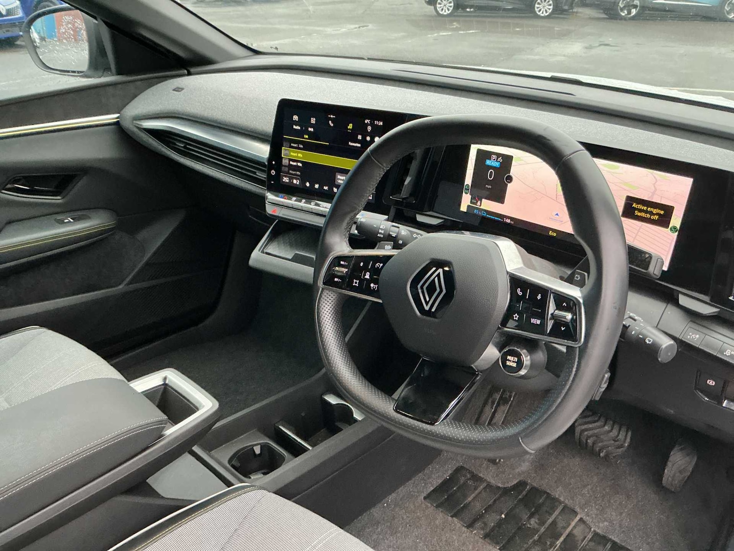 Used Renault Megane E Tech 2024 for sale - 77562613: Photo 14