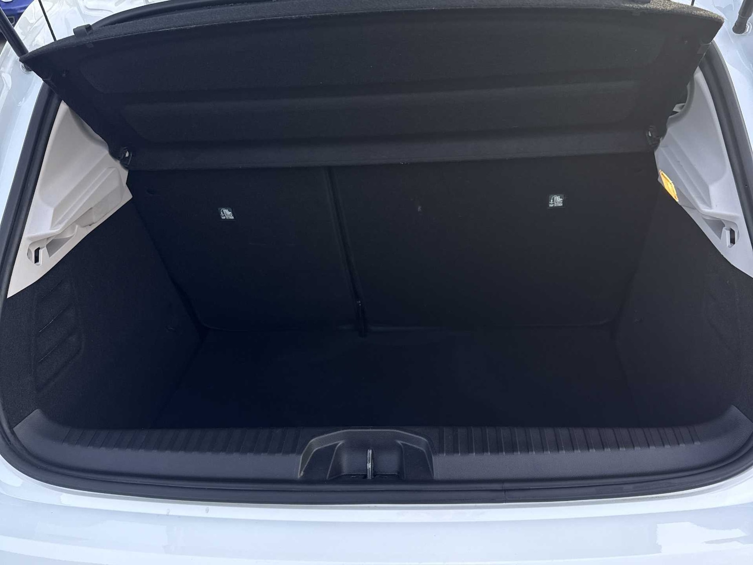 Used Renault Clio 2021 for sale - 76444705: Photo 16