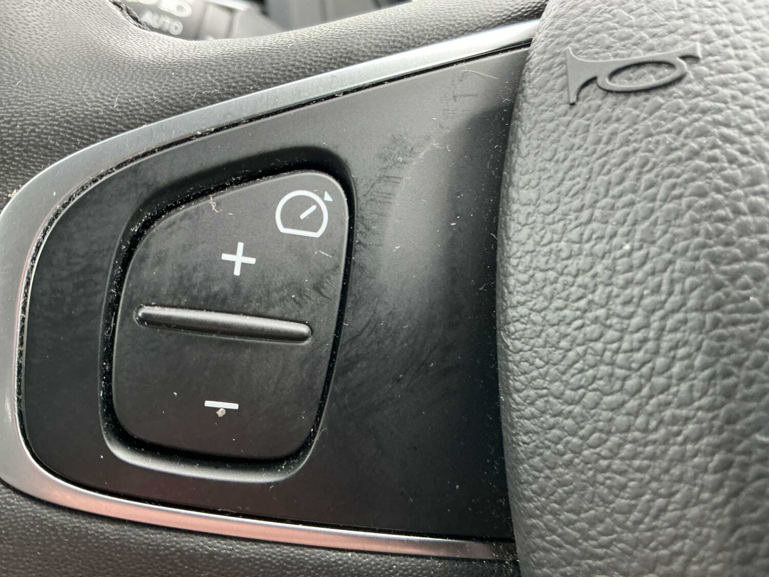 Used Renault Captur 2019 for sale - 78106374: Photo 24