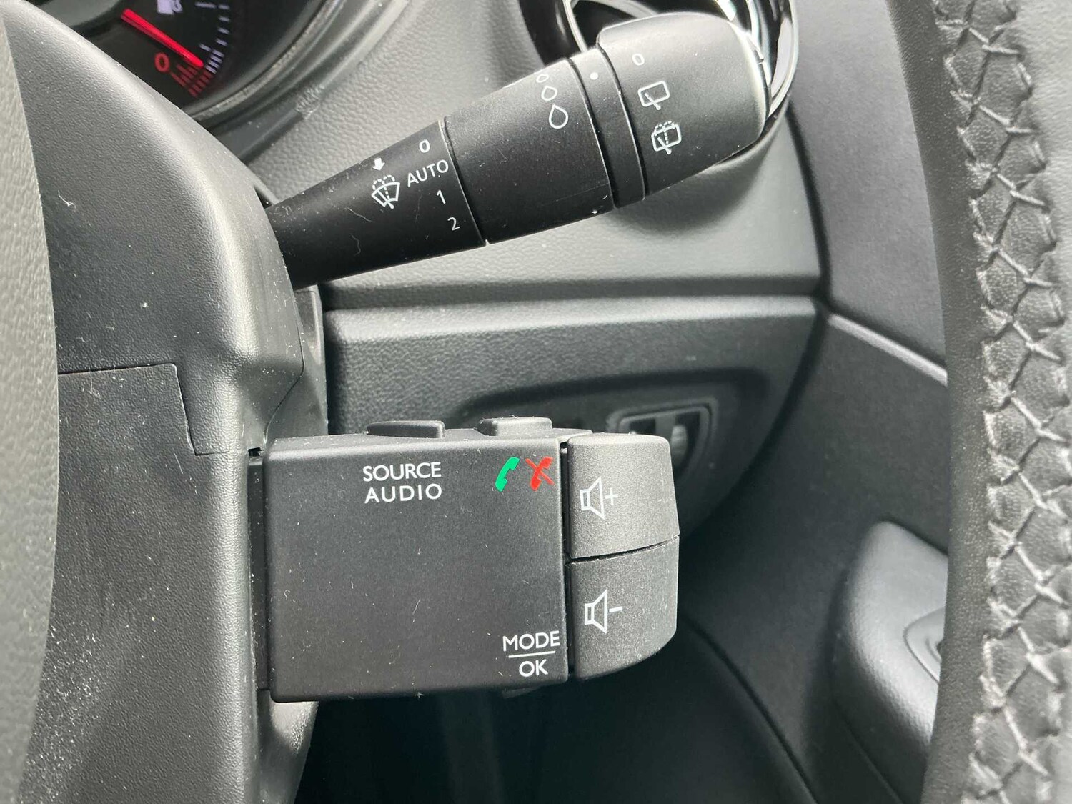 Used Renault Captur 2019 for sale - 78106374: Photo 26