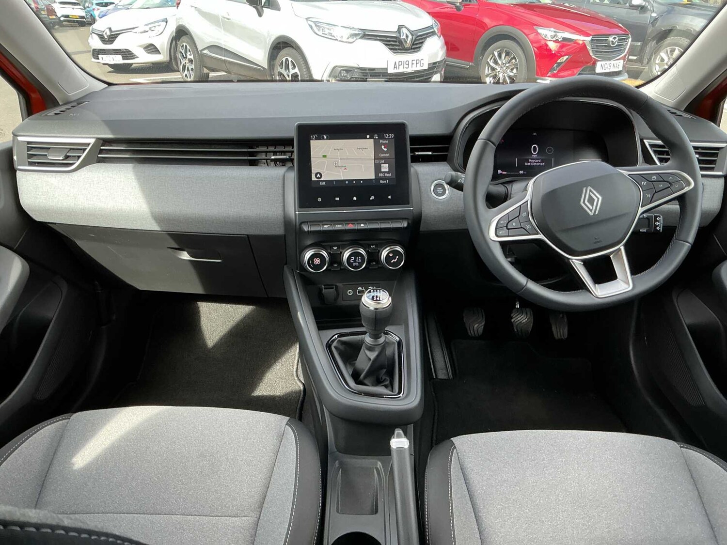 Used Renault Clio 2025 for sale - 77873659: Photo 8