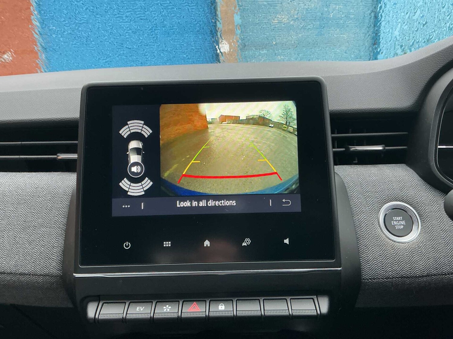 Used Renault Clio 2024 for sale - 77946137: Photo 21