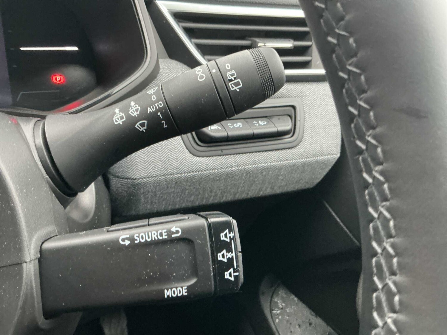 Used Renault Clio 2024 for sale - 77946137: Photo 26