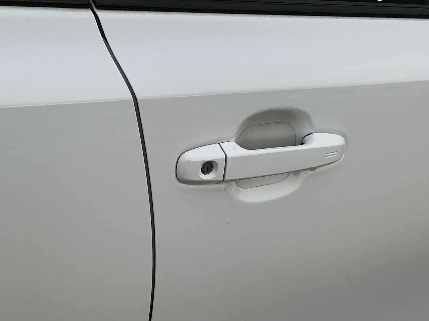 Used Toyota C-HR 2023 for sale - 77073236: Photo 30